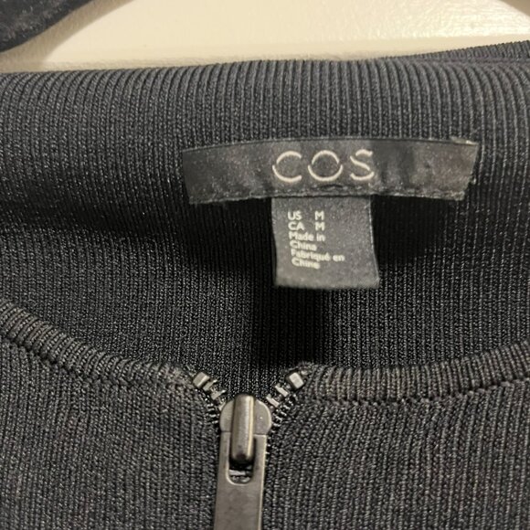 COS black zip up- size Medium - Picture 3 of 3
